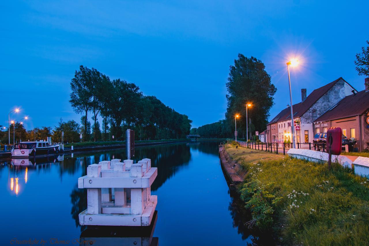 B&B Ter Brugge Stalhille 외부 사진